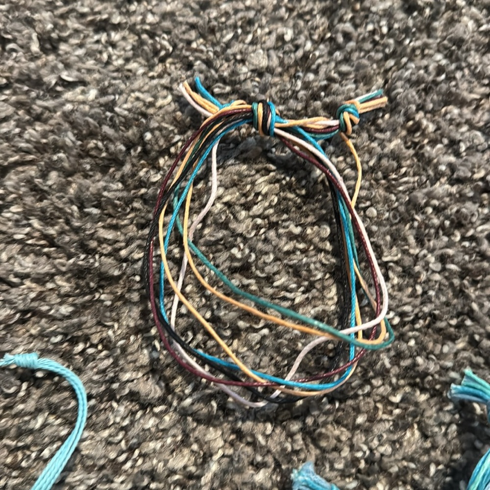 Colorful String Bracelets Set - Picture 8 of 10